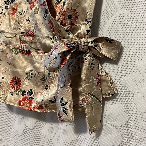Xhilaration Floral Satin Wrap Top - Picture 3 of 15